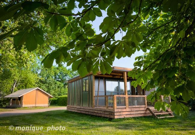 Onlycamp Le Pont Romain Yvré-lʼÉvêque Exterior foto
